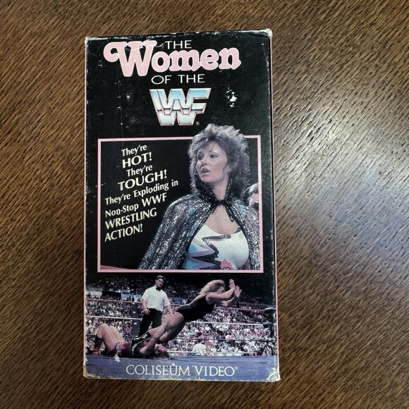Coliseum Video WOMEN OF THE WWF VHS Vintage Tested And Working - Picture 1 of 16